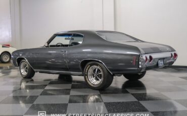 Unknown-Chevelle-1972-Pepper-Gray-Metallic-Black-12