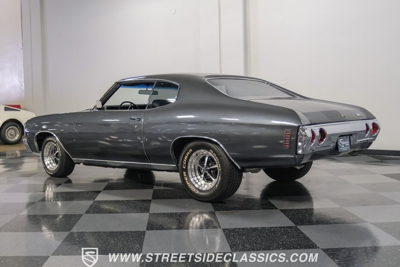 Unknown-Chevelle-1972-Pepper-Gray-Metallic-Black-12