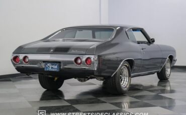 Unknown-Chevelle-1972-Pepper-Gray-Metallic-Black-17