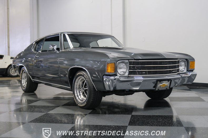 Unknown-Chevelle-1972-Pepper-Gray-Metallic-Black-24
