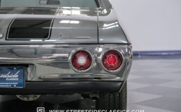 Unknown-Chevelle-1972-Pepper-Gray-Metallic-Black-3