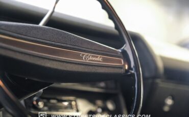 Unknown-Chevelle-1972-Pepper-Gray-Metallic-Black-36