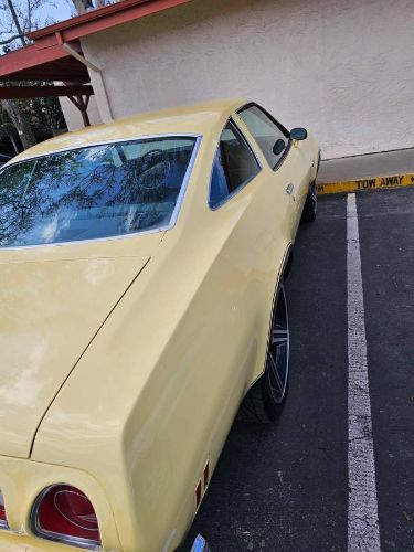 Unknown-Chevelle-1973-Yellow-7