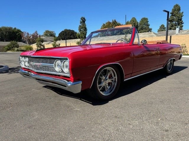 Unknown-Chevelle-ss-1965-Red-Tan-28