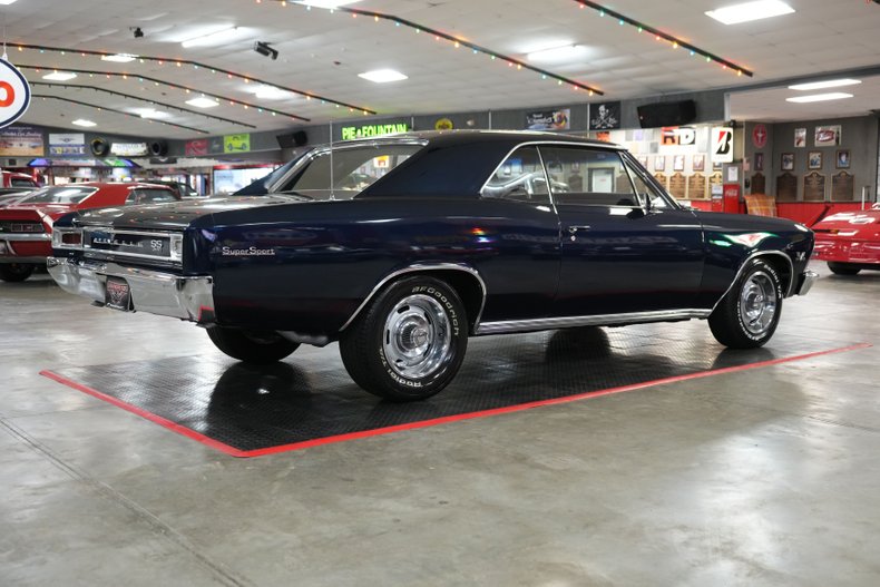 Unknown-Chevelle-ss-1966-Dark-Blue-Black-21