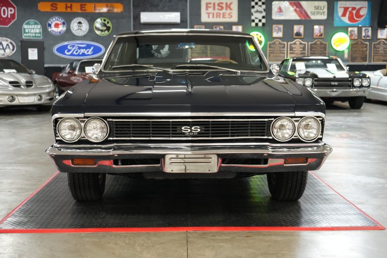 Unknown-Chevelle-ss-1966-Dark-Blue-Black-24