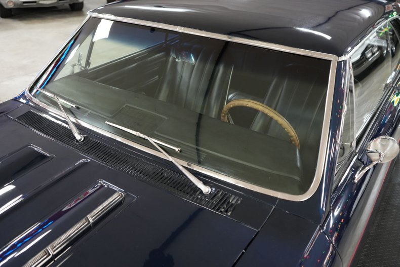 Unknown-Chevelle-ss-1966-Dark-Blue-Black-31
