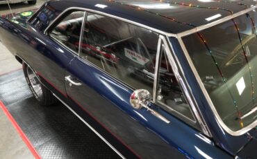 Unknown-Chevelle-ss-1966-Dark-Blue-Black-33