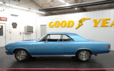 Unknown-Chevelle-ss-1967-Marina-Blue-Black-2