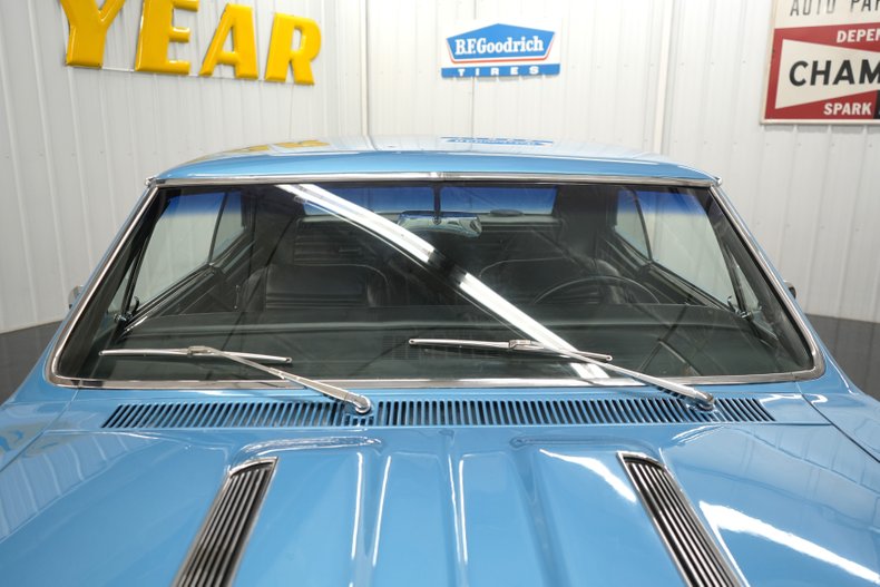 Unknown-Chevelle-ss-1967-Marina-Blue-Black-24