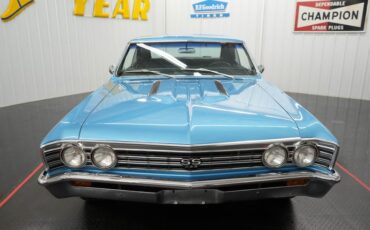 Unknown-Chevelle-ss-1967-Marina-Blue-Black-25