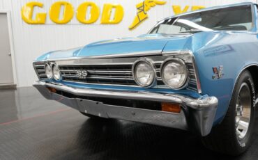 Unknown-Chevelle-ss-1967-Marina-Blue-Black-27
