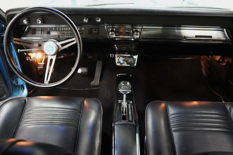 Unknown-Chevelle-ss-1967-Marina-Blue-Black-38