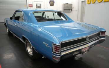 Unknown-Chevelle-ss-1967-Marina-Blue-Black-5