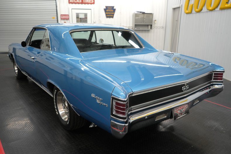 Unknown-Chevelle-ss-1967-Marina-Blue-Black-5