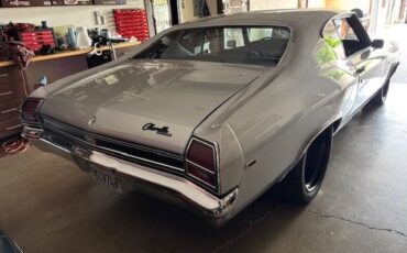 Unknown-Chevelle-ss-1969-Silver-black-13
