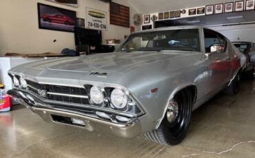 Unknown-Chevelle-ss-1969-Silver-black-2