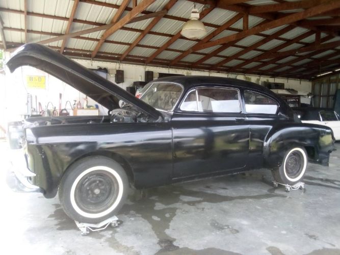 Unknown-Chieftain-1949-Black-10