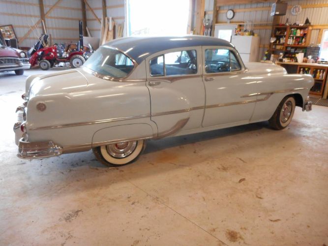 Unknown-Chieftain-1953-Blue-13