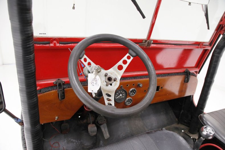 Unknown-Cj2a-1947-Red-Black-7