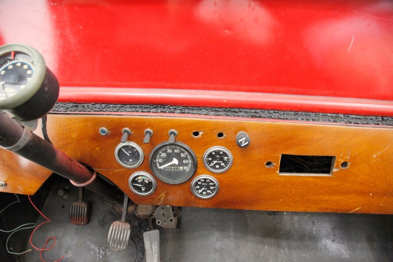 Unknown-Cj2a-1947-Red-Black-9