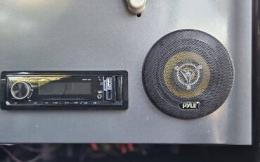 Unknown-Cj5-1972-WhiteBlack-Black-17