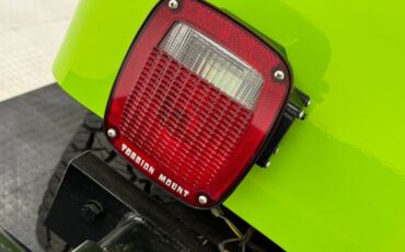 Unknown-Cj5-1973-Neon-Green-Black-17
