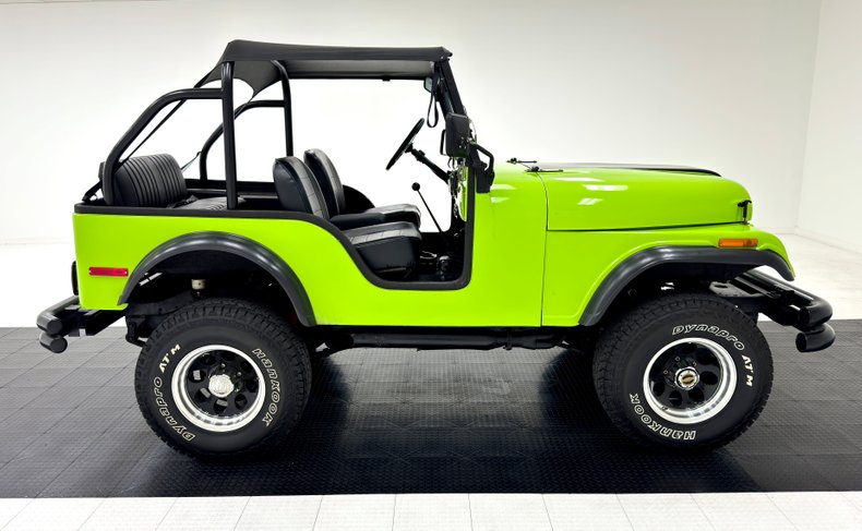 Unknown-Cj5-1973-Neon-Green-Black-9