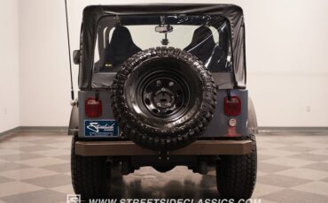 Unknown-Cj5-1974-Gray-Black-17