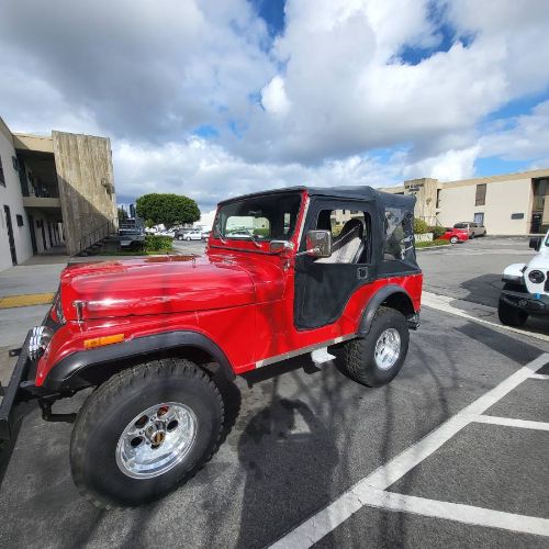 Unknown-Cj5-1975-Red-4