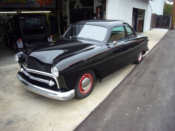 Unknown-Club-1951-Black-1