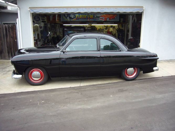 Unknown-Club-1951-Black