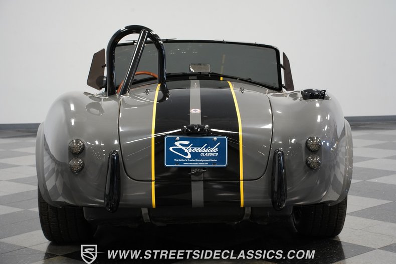 Unknown-Cobra-1964-Gray-Black-19