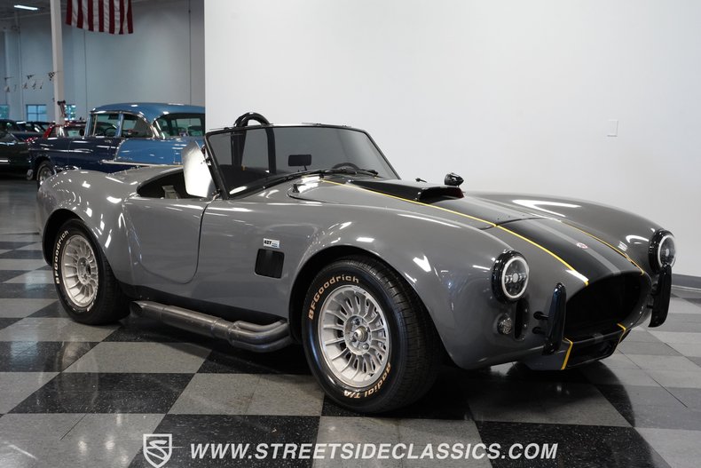 Unknown-Cobra-1964-Gray-Black-25