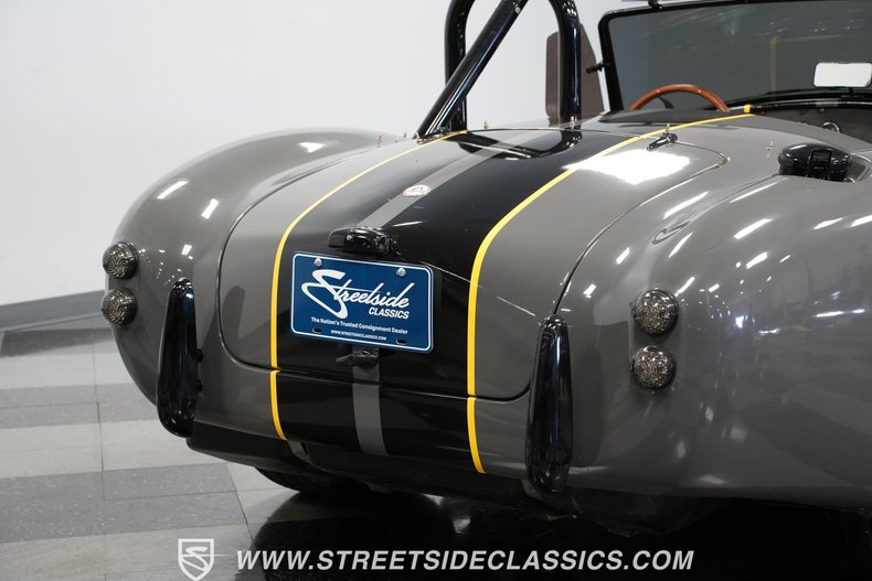 Unknown-Cobra-1964-Gray-Black-31