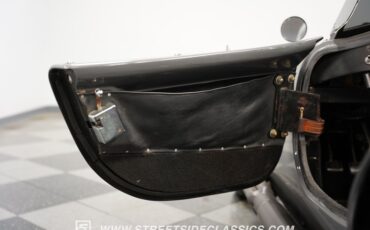 Unknown-Cobra-1964-Gray-Black-39