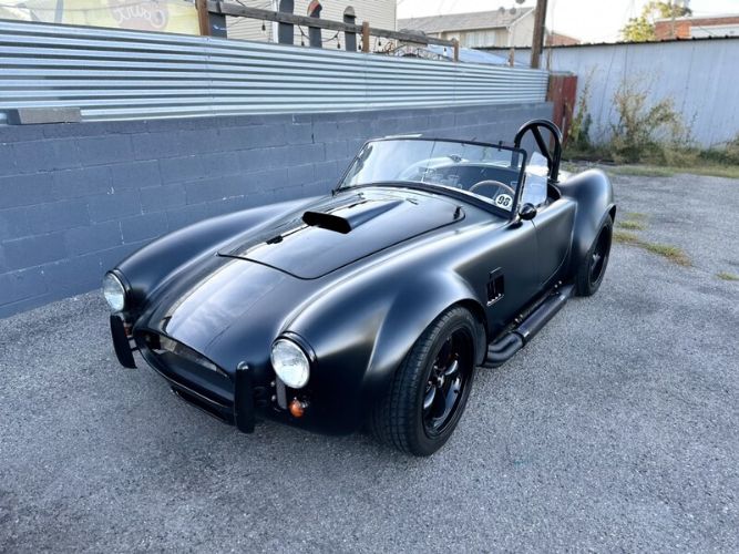 Unknown-Cobra-1965-Black-Black-7