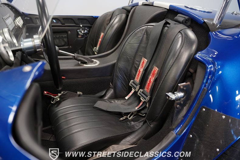 Unknown-Cobra-1965-Blue-Black-14