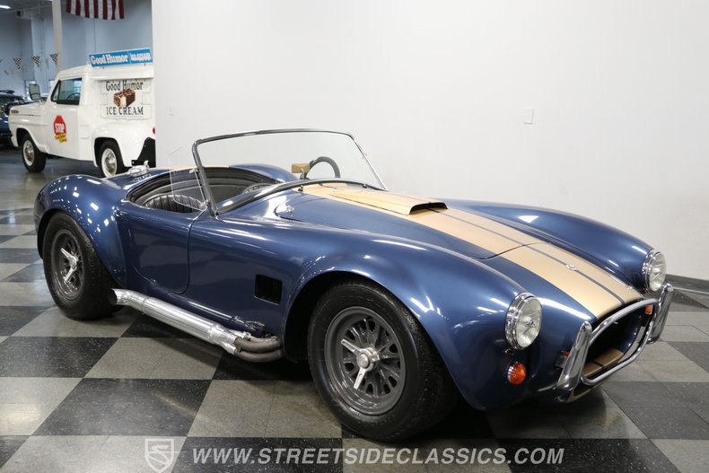 Unknown-Cobra-1965-Blue-Black-17