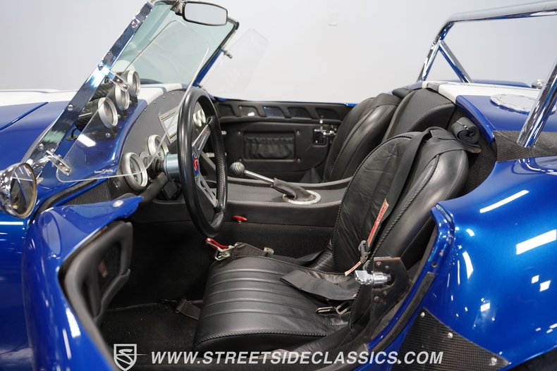 Unknown-Cobra-1965-Blue-Black-2