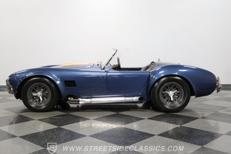 Unknown-Cobra-1965-Blue-Black-23