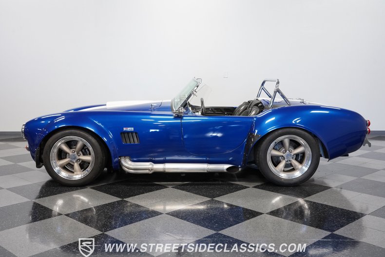 Unknown-Cobra-1965-Blue-Black-28