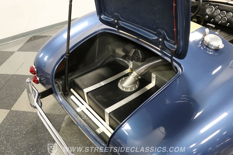 Unknown-Cobra-1965-Blue-Black-41