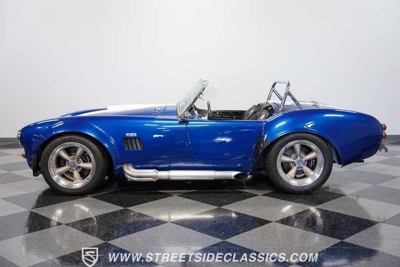 Unknown-Cobra-1965-Blue-Black