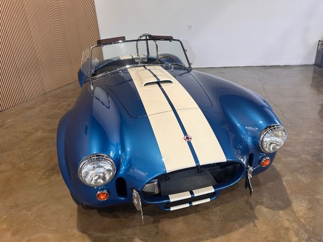 Unknown-Cobra-1965-Blue-Black-Leather-1