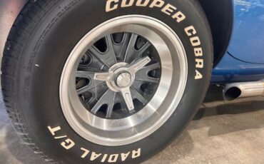 Unknown-Cobra-1965-Blue-Black-Leather-4