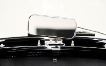 Unknown-Cobra-1965-Grigio-Silverstone-Black-Leather-27