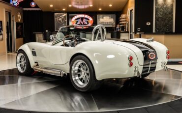 Unknown-Cobra-1965-White-Black-14