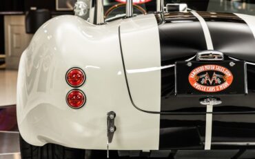 Unknown-Cobra-1965-White-Black-31