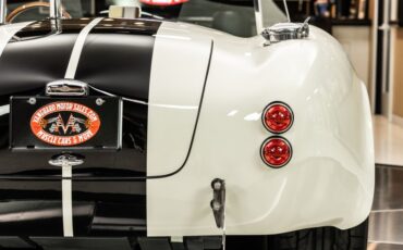 Unknown-Cobra-1965-White-Black-36